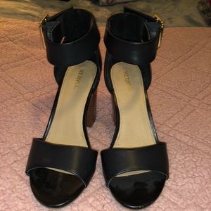 Black heeled sandals